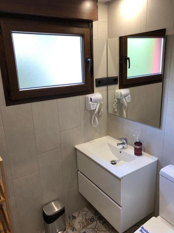 Apartamentos Deluxe Con Jacuzzi O Chimenea Love For Two Collado Mediano Exteriör bild